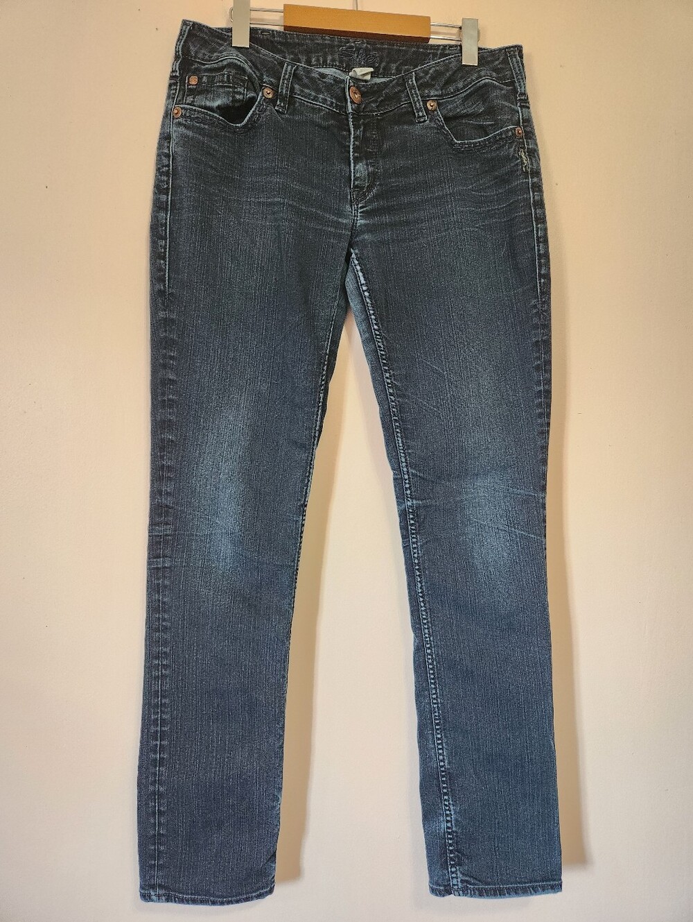 Silver Jeans Co. Aiko Slim Dark Wash Thick Stitch Embroidered Denim Size 32 GUC